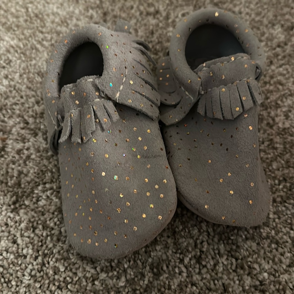 Freshly picked size 4 mocs with dust bag